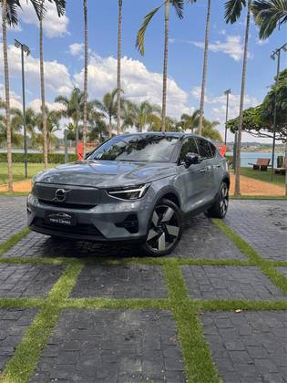 VOLVO C40 P8 RECHARGE TWIN ELECTRIC ULTIMATE AWD